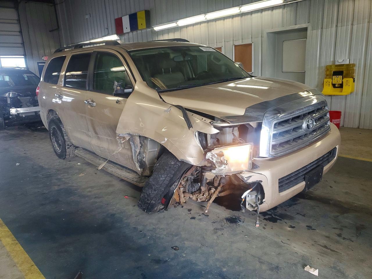 2010 TOYOTA Sequoia