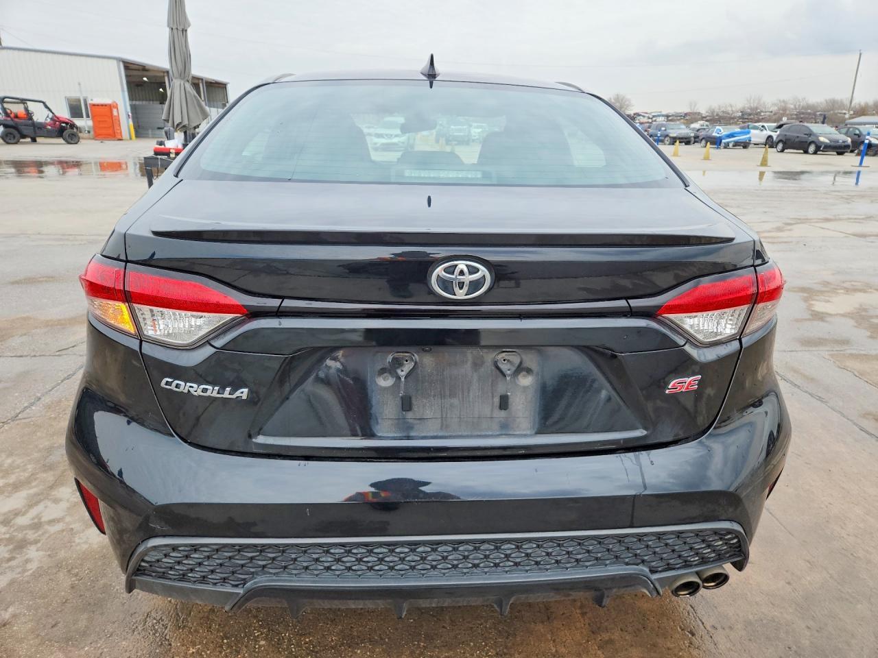 2022 TOYOTA COROLLA