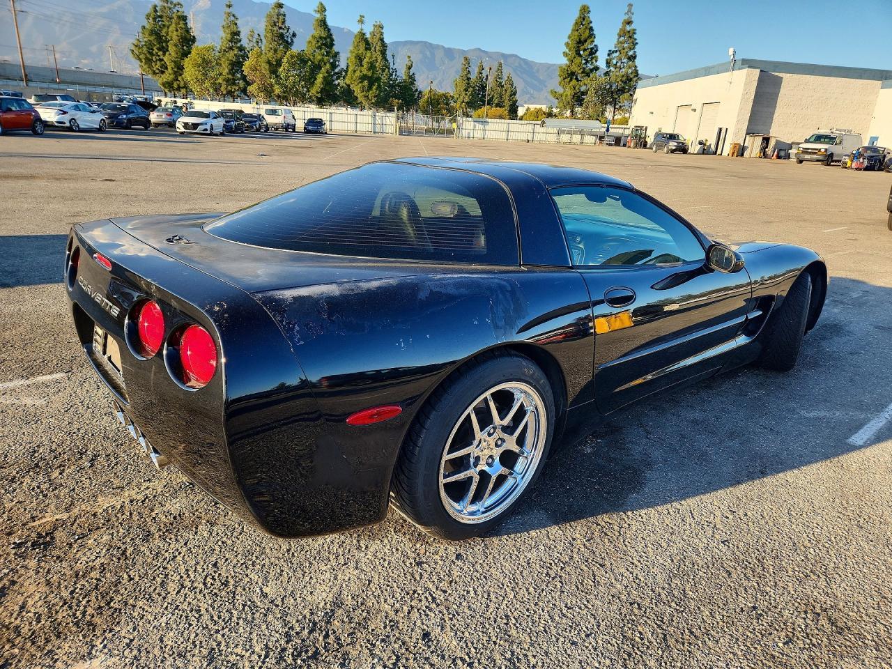 2001 CHEVROLET CORVETTE