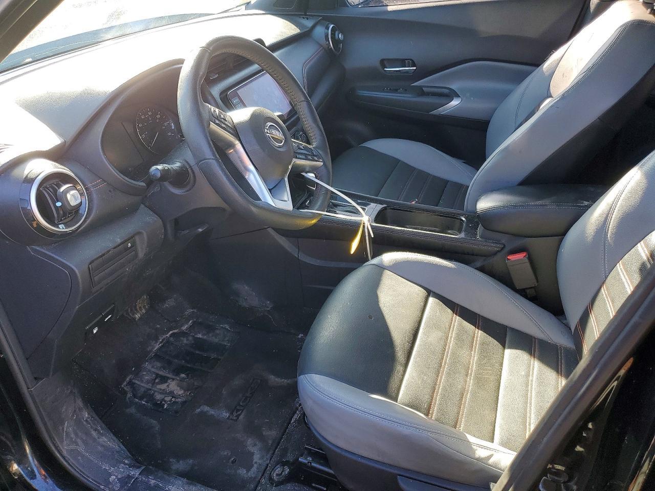 2023 NISSAN KICKS