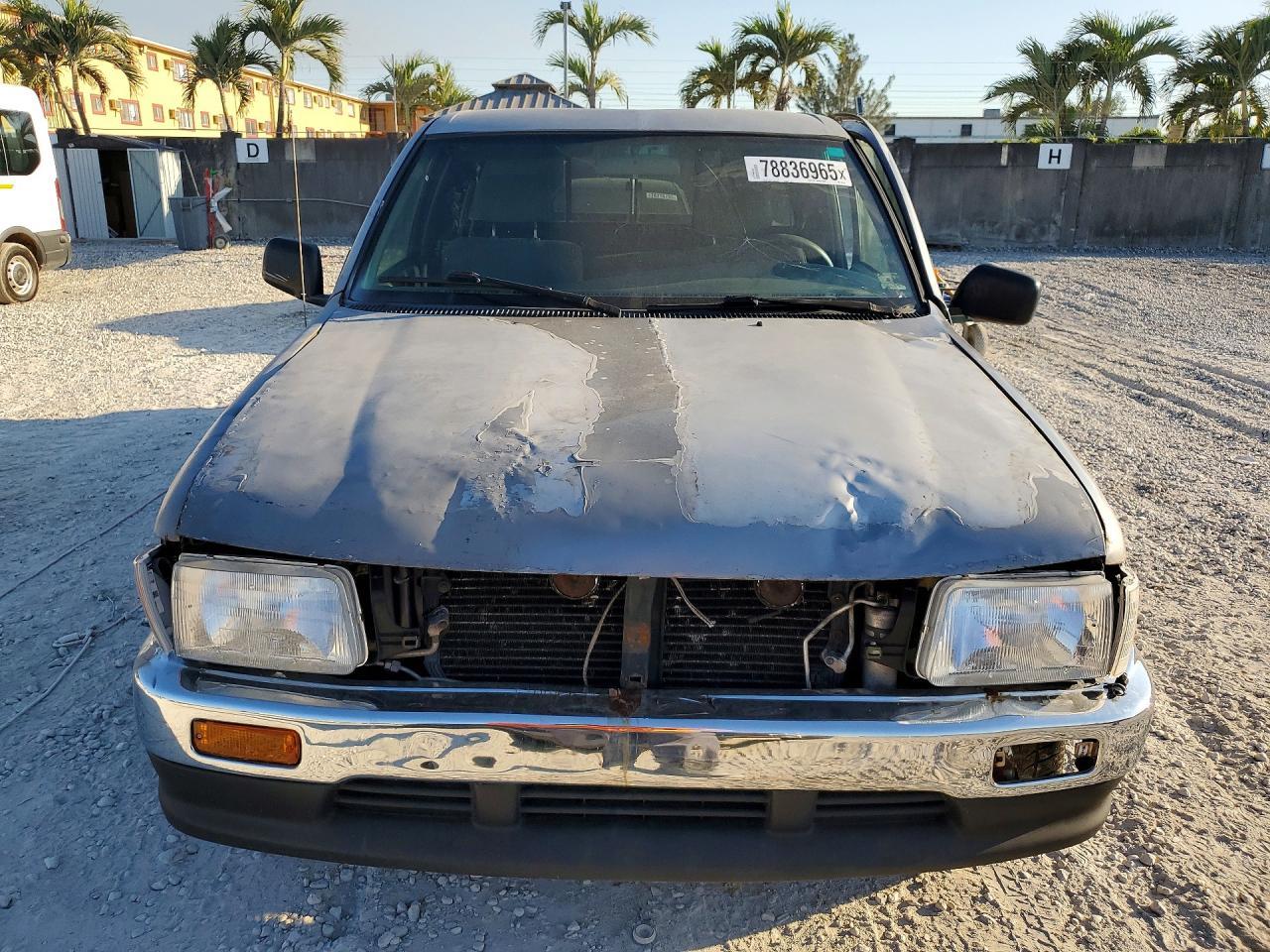 1996 TOYOTA T100