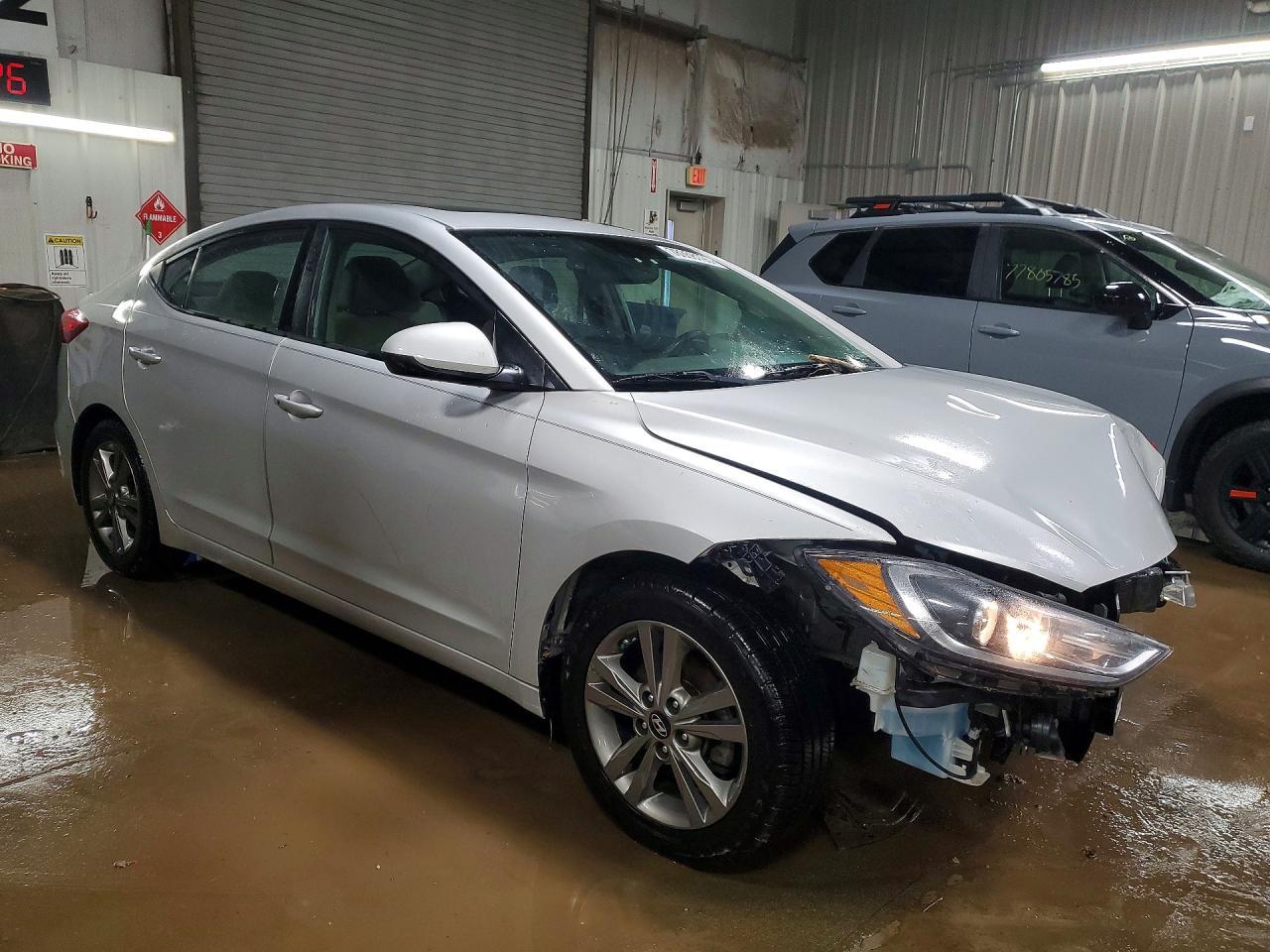 2018 HYUNDAI ELANTRA