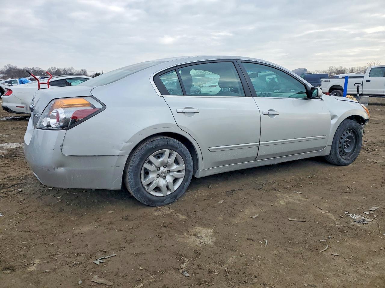 2012 NISSAN ALTIMA