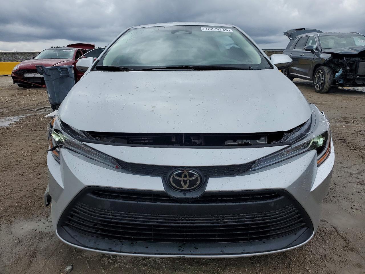 2024 TOYOTA COROLLA