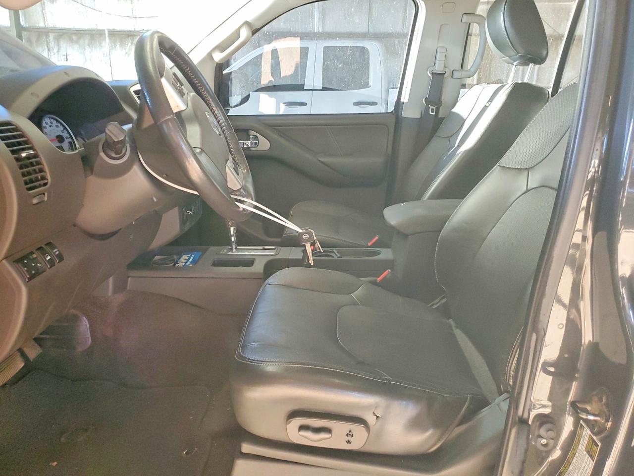 2014 NISSAN Frontier