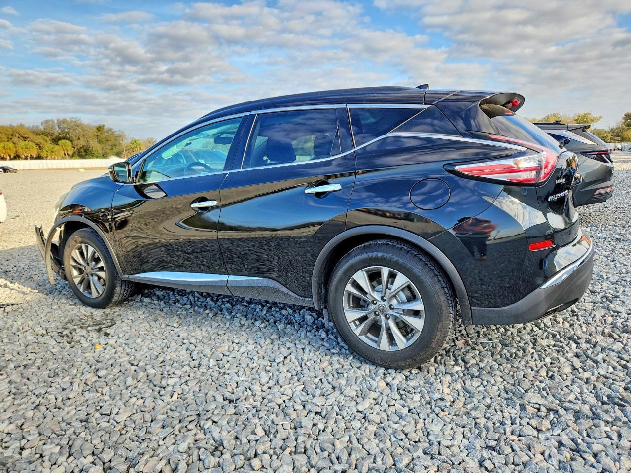 2017 NISSAN MURANO