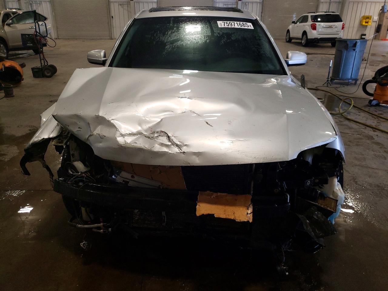 2004 VOLKSWAGEN Passat
