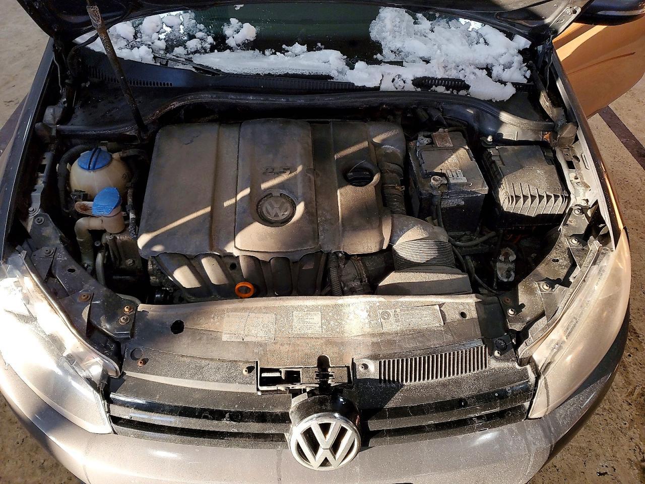 2012 VOLKSWAGEN GOLF
