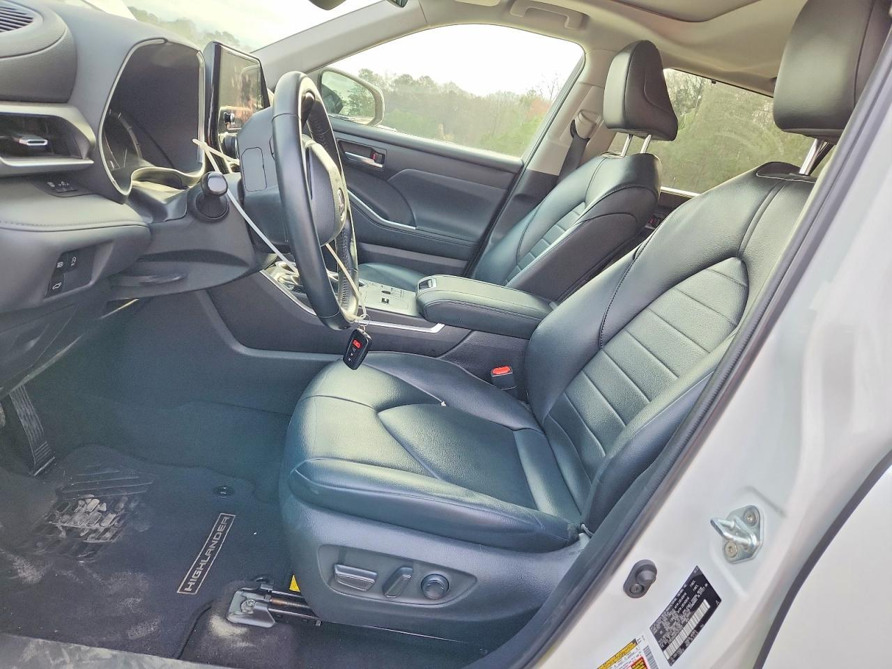 2023 TOYOTA HIGHLANDER