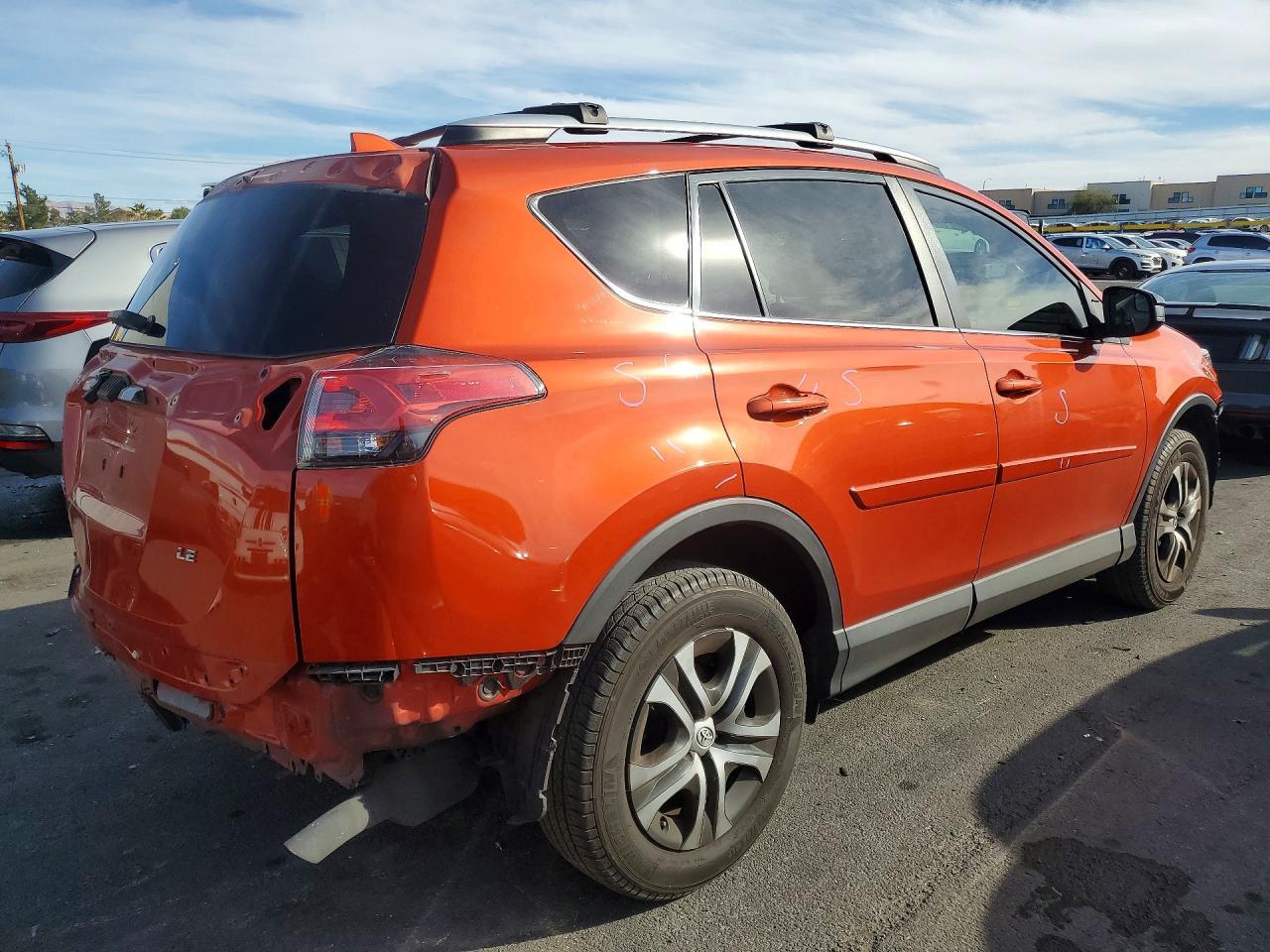 2016 TOYOTA RAV4