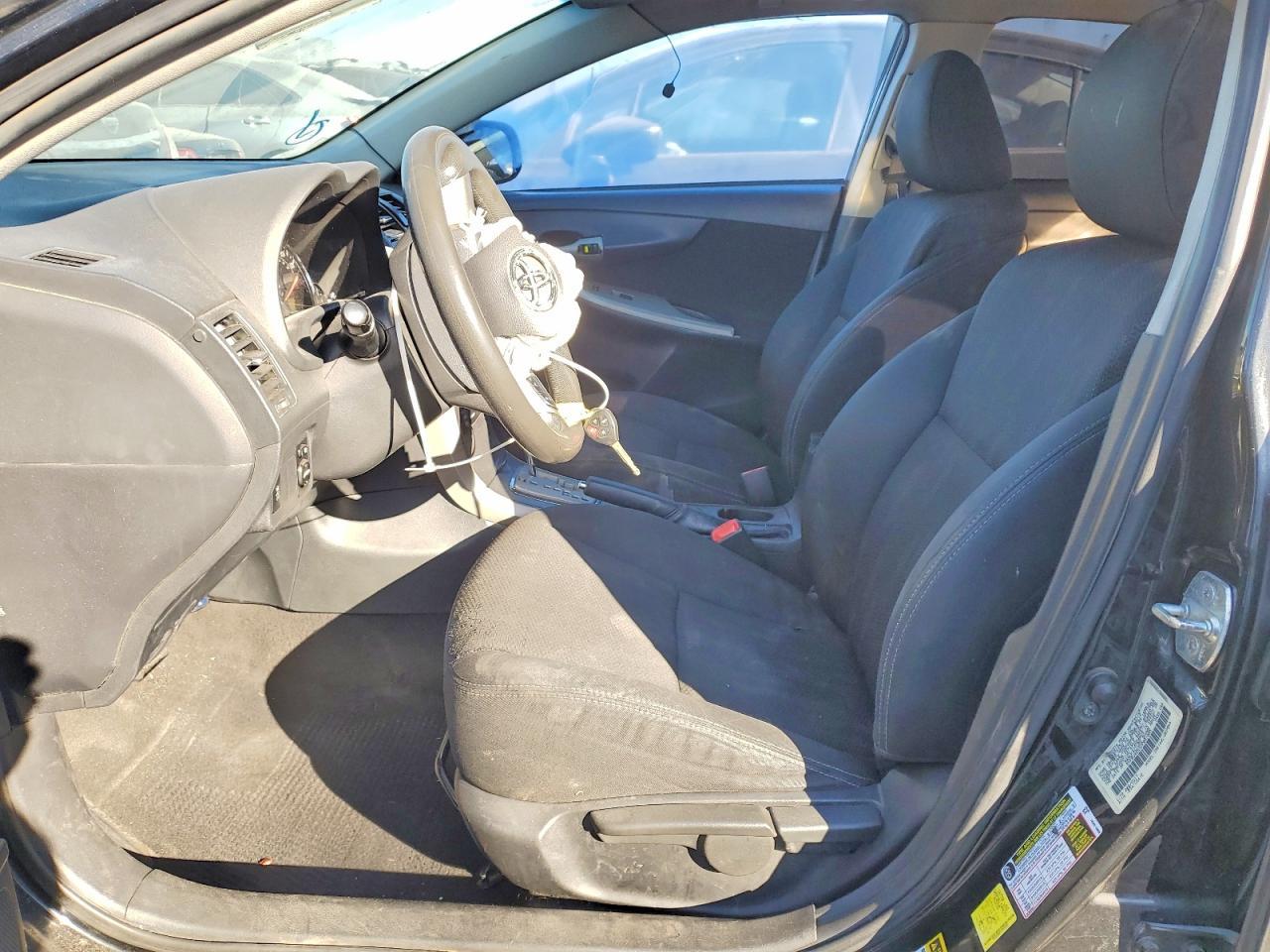 2013 TOYOTA COROLLA