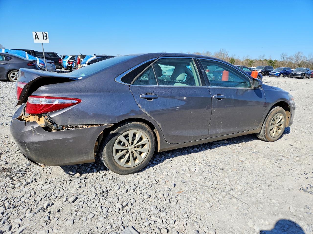 2017 TOYOTA CAMRY