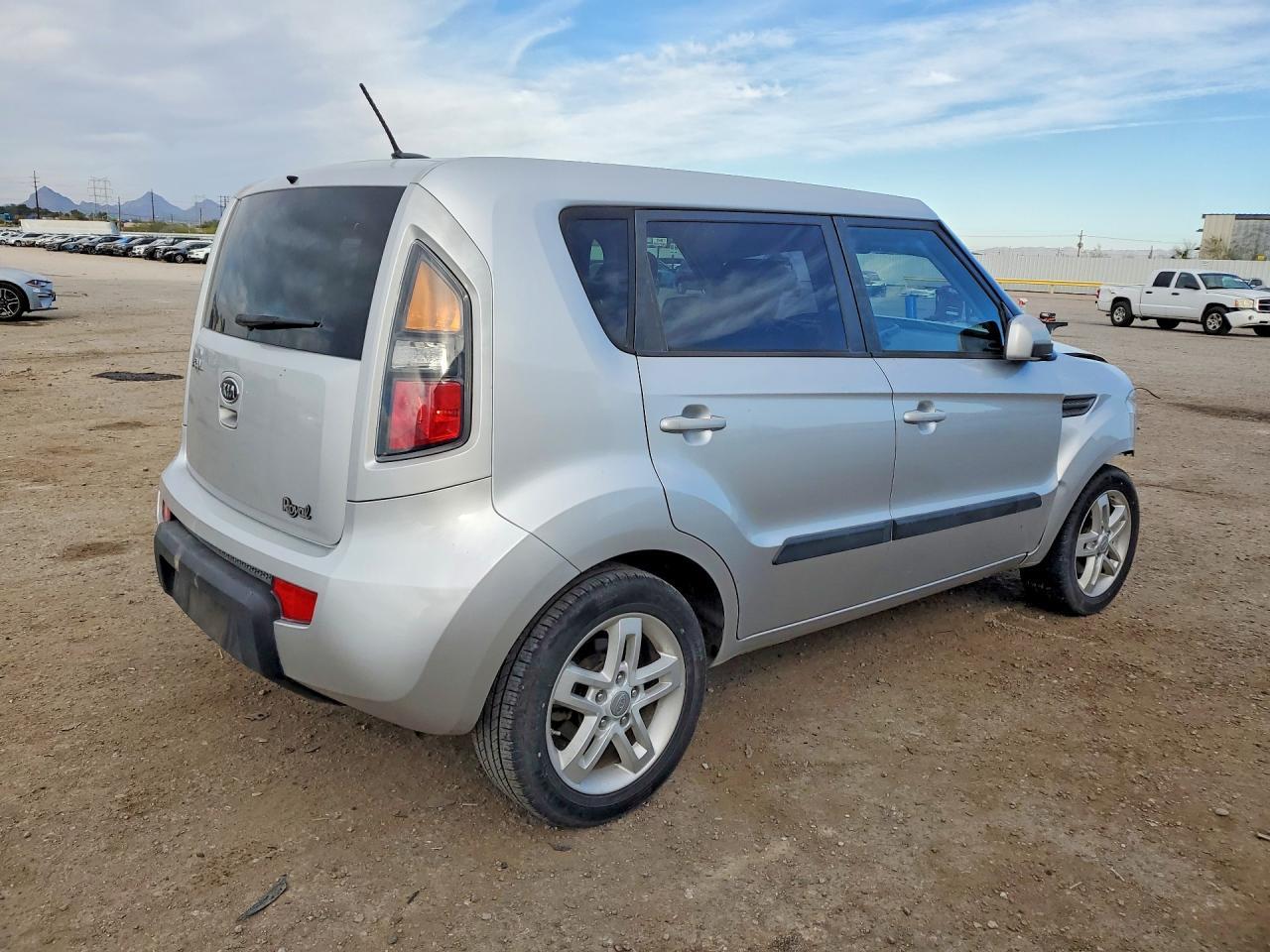 2011 KIA SOUL