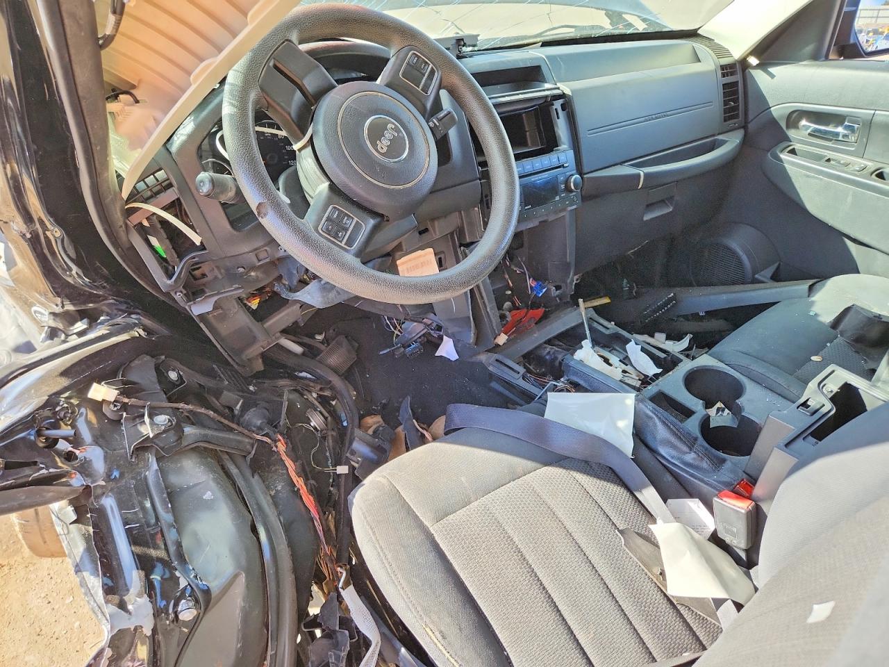 2012 JEEP Liberty