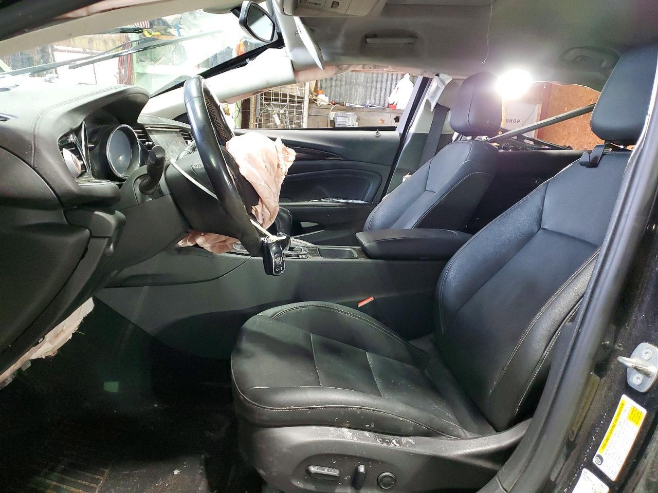 2018 BUICK Regal