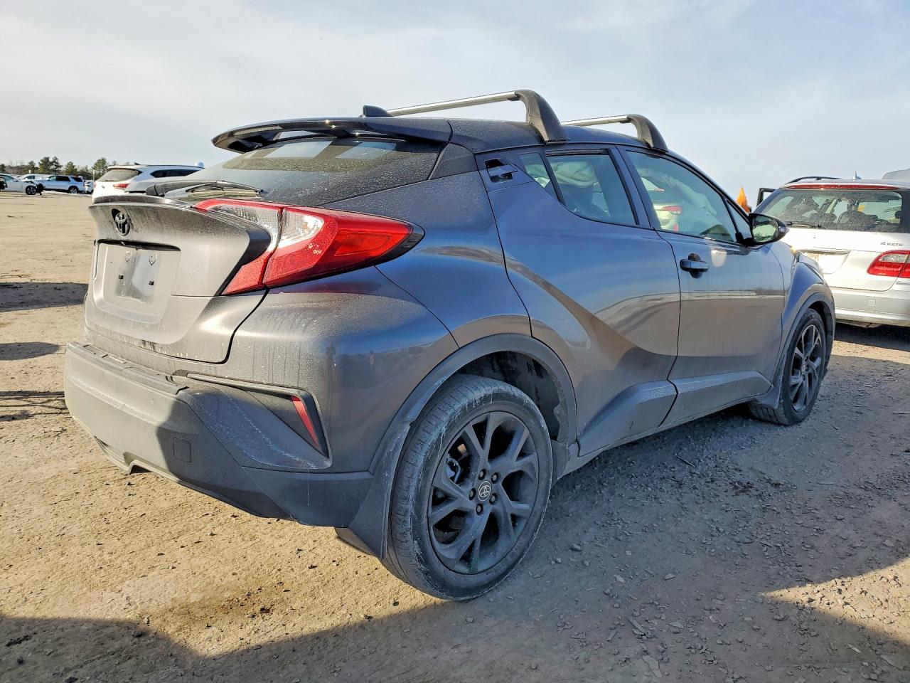 2022 TOYOTA C-HR
