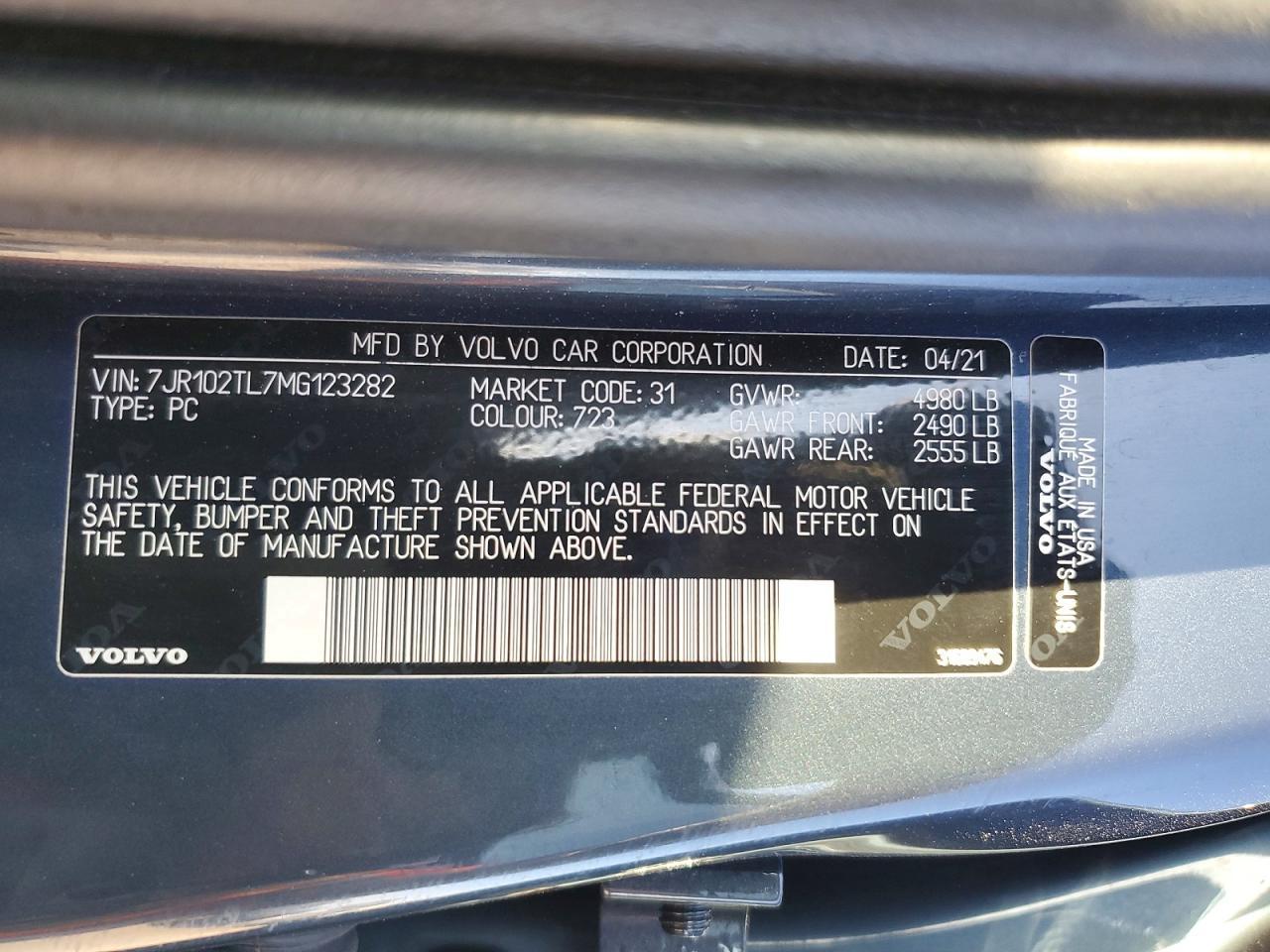 2021 VOLVO S60