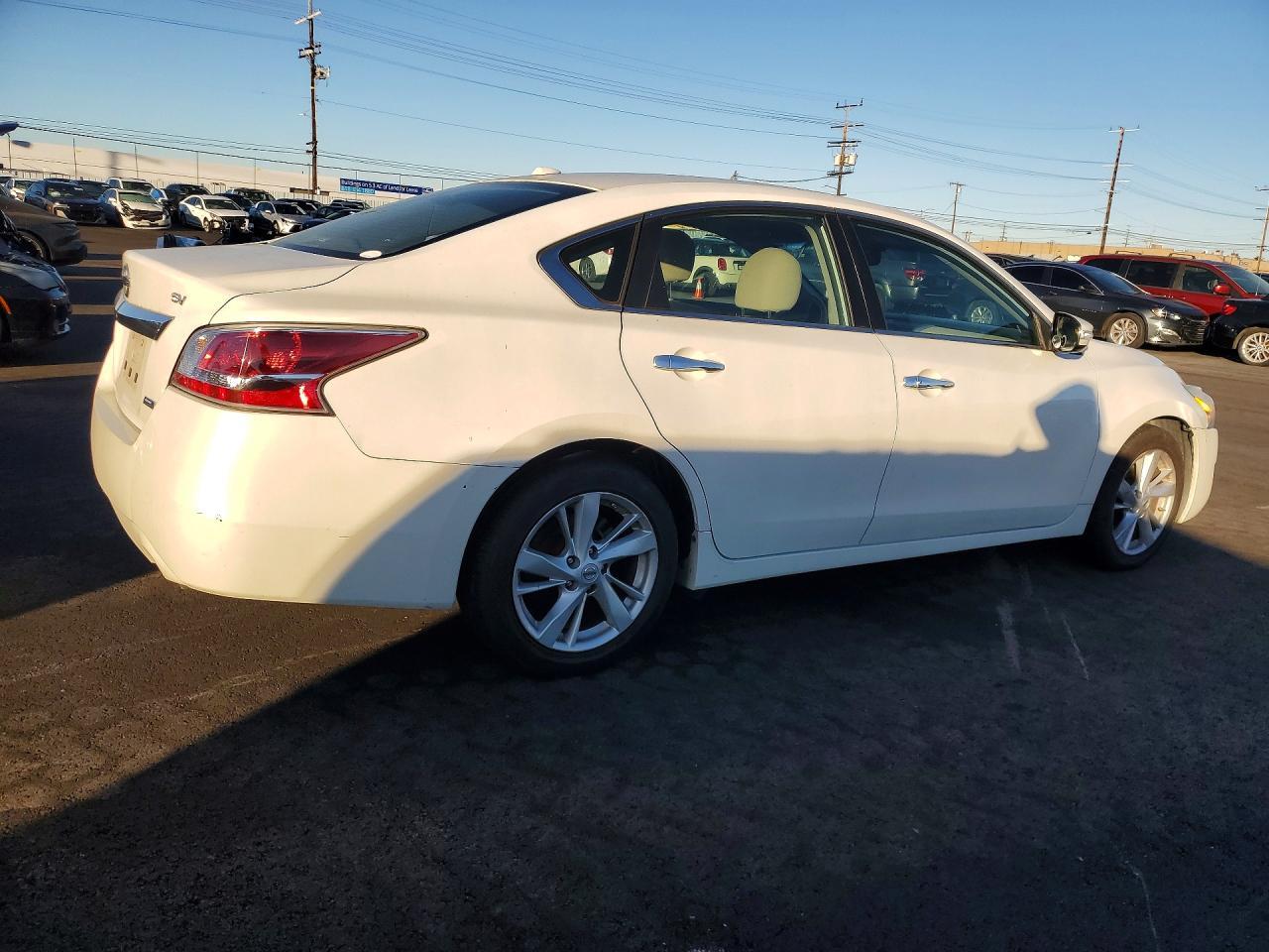 2014 NISSAN