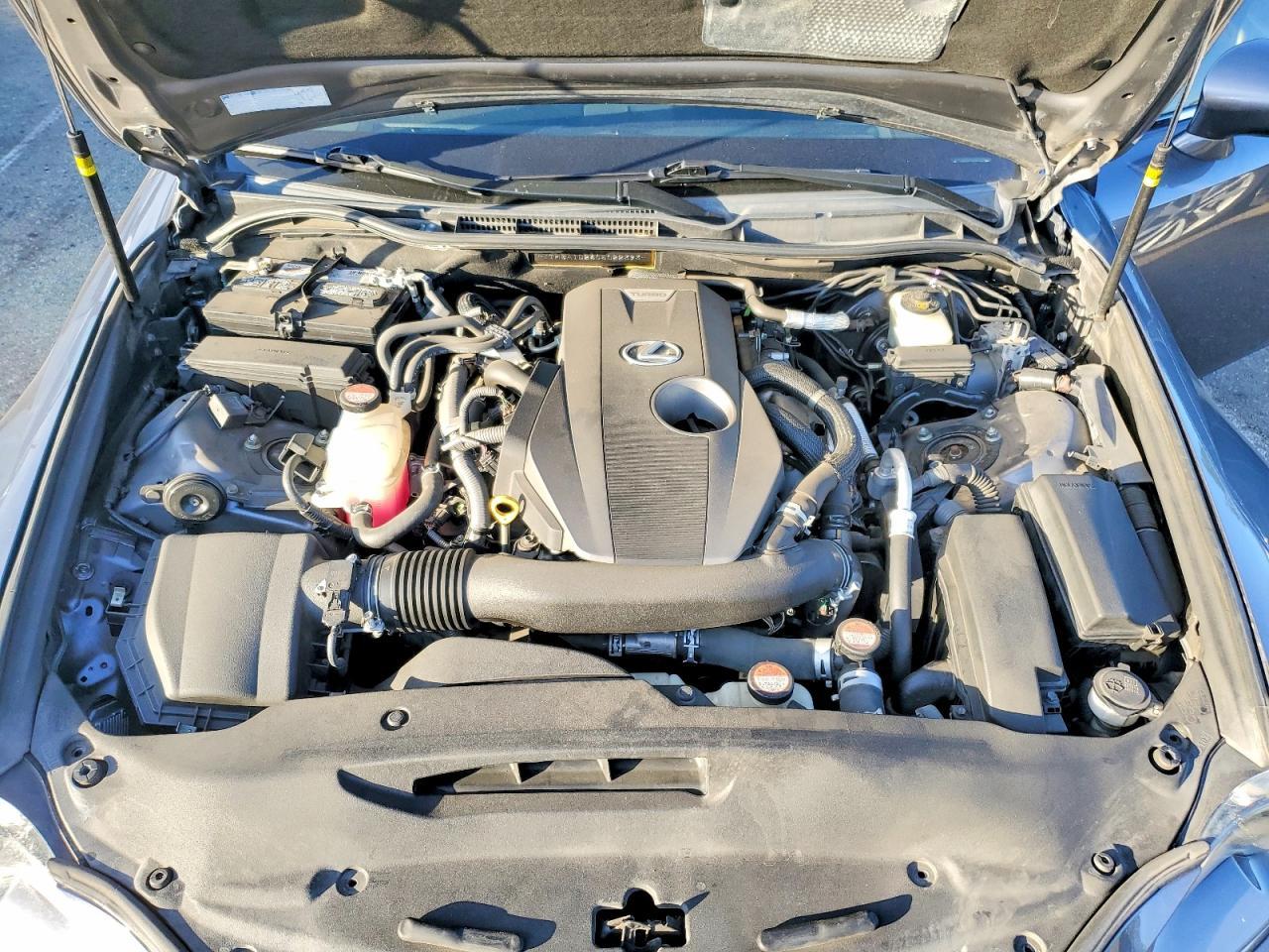 2016 LEXUS IS 200t