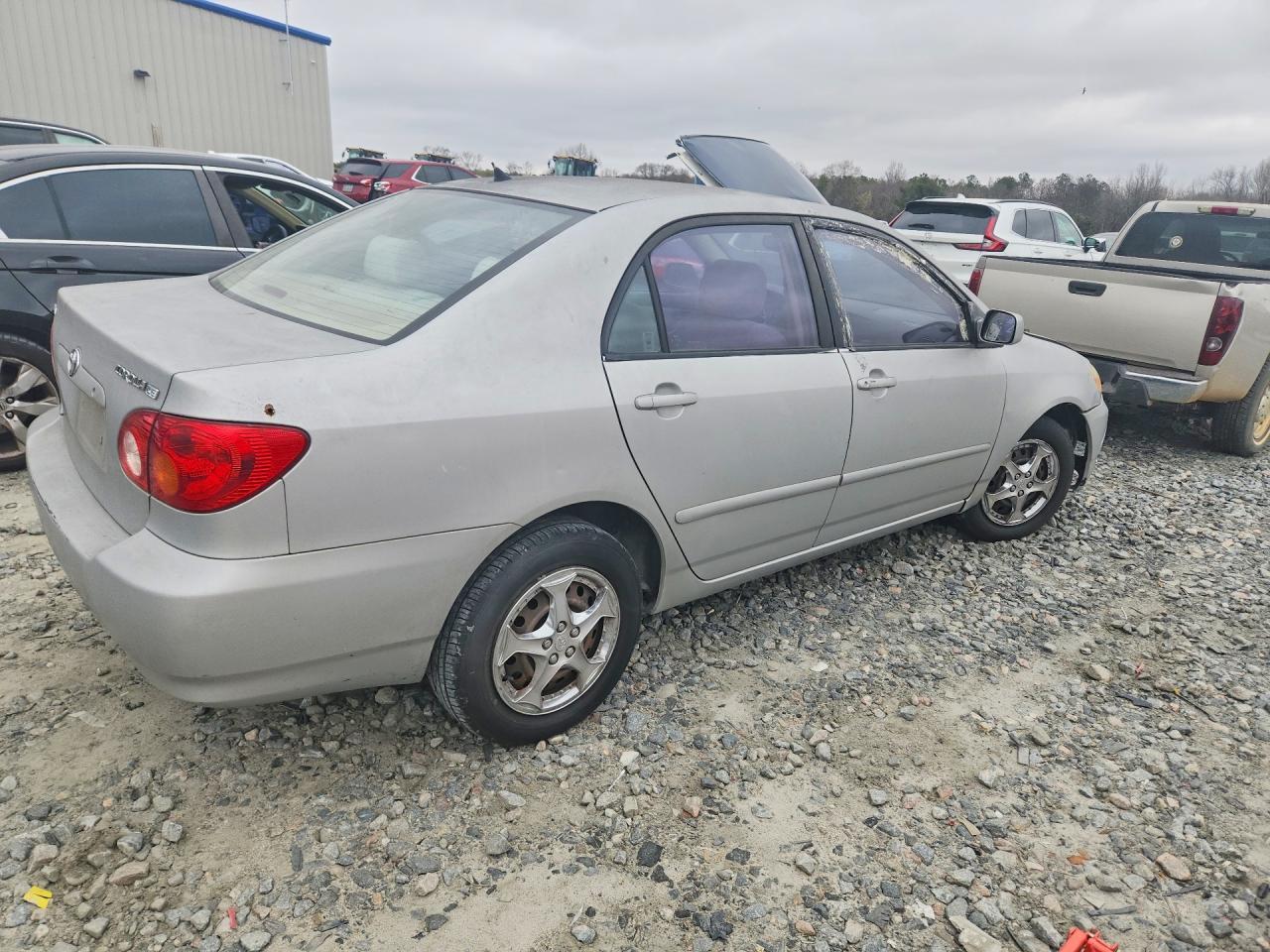 2004 TOYOTA COROLLA