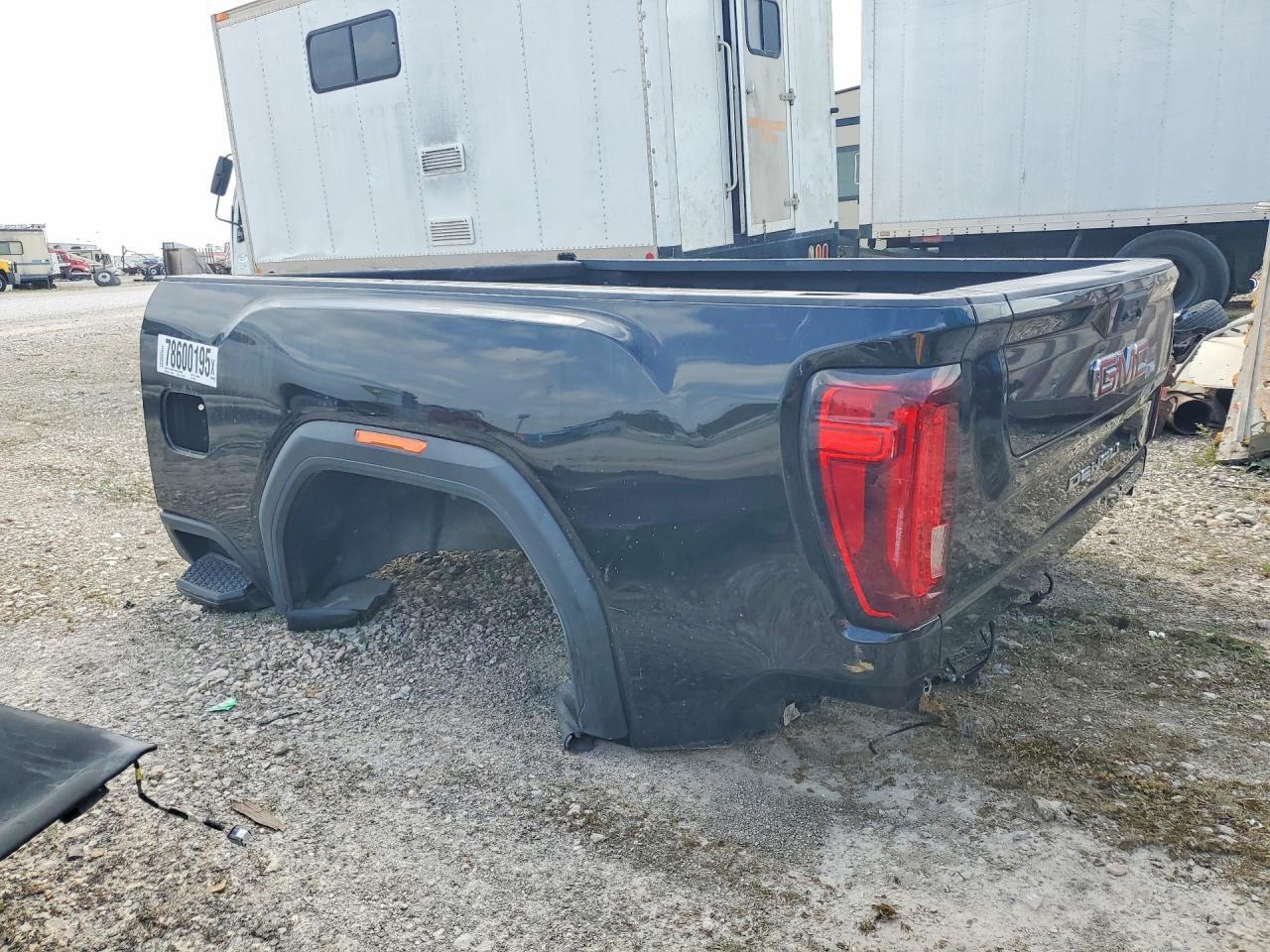 2022 GMC Sierra