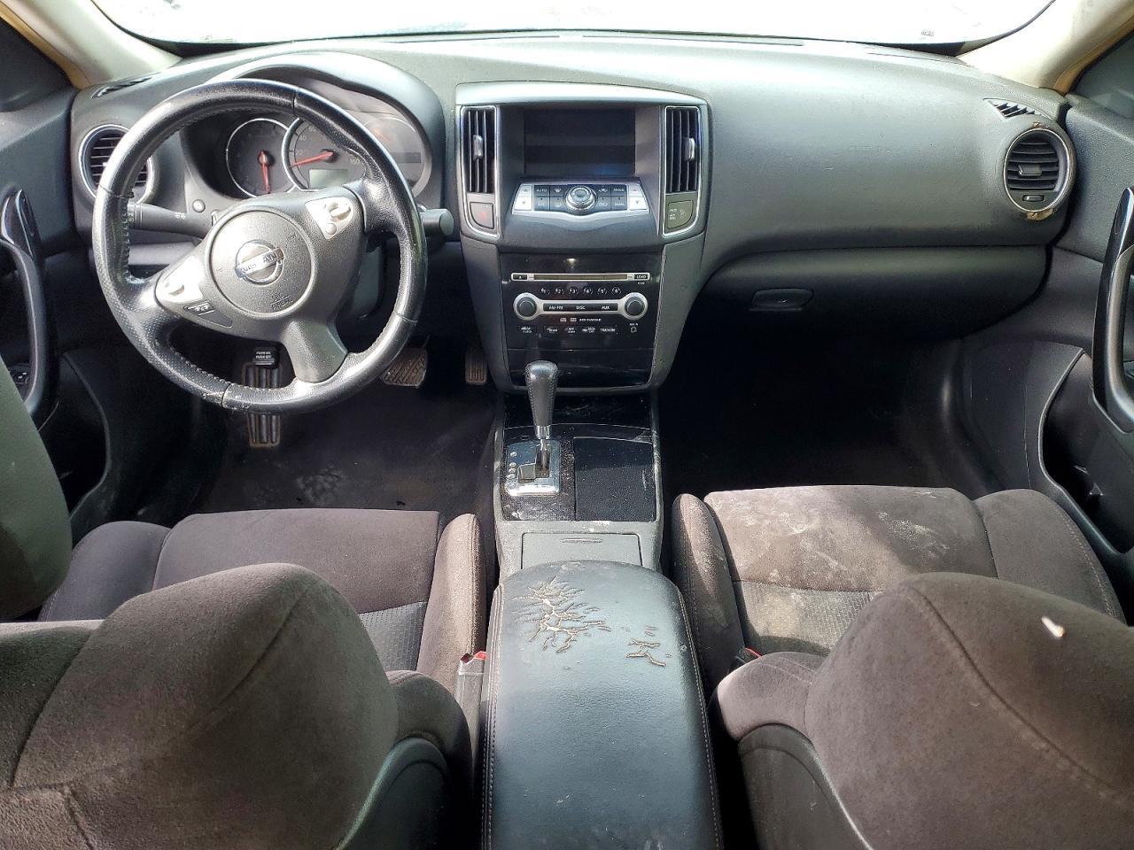 2009 NISSAN Maxima
