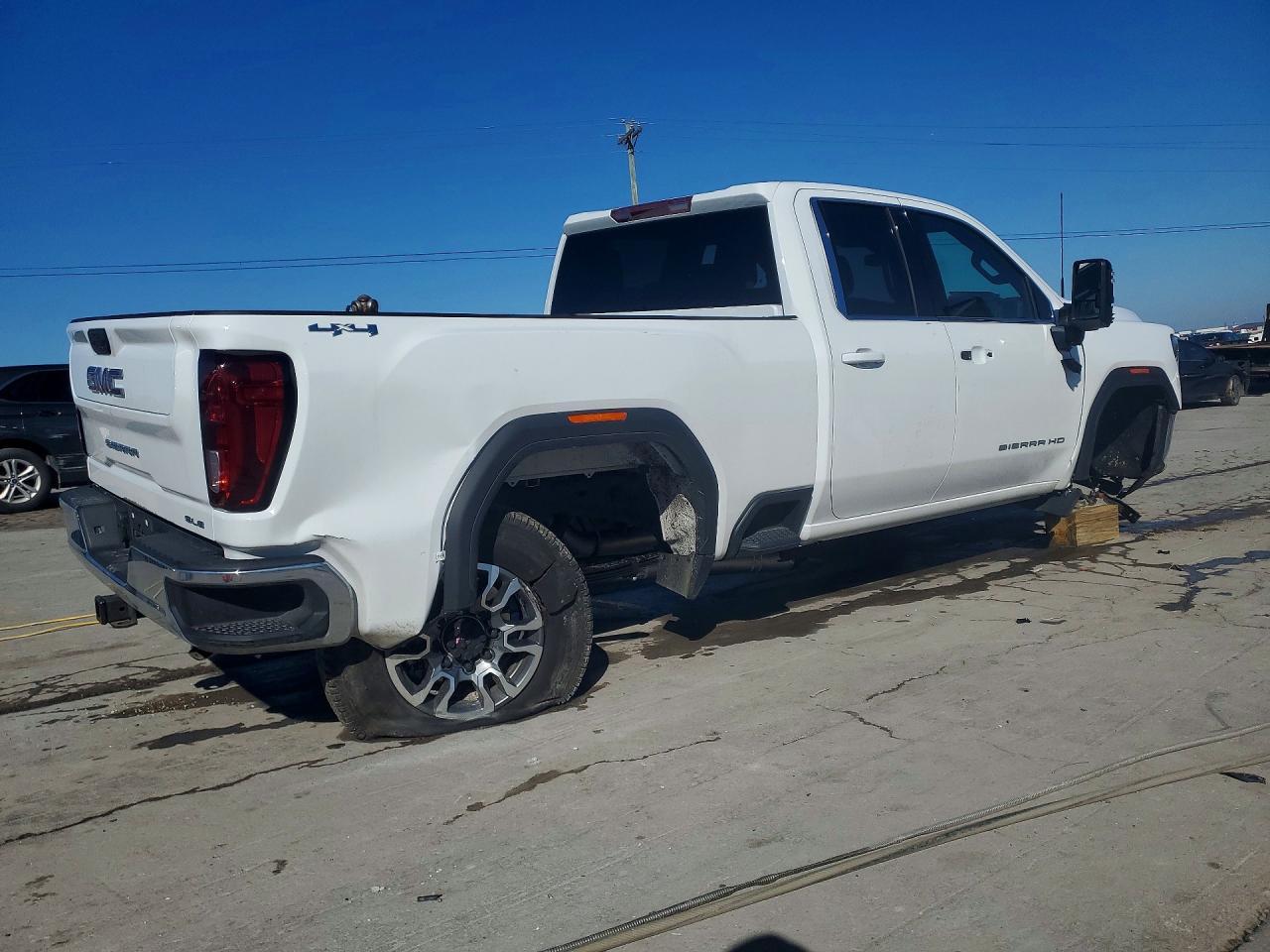 2025 GMC Sierra