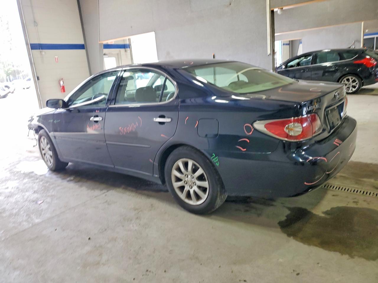 2004 LEXUS ES 330