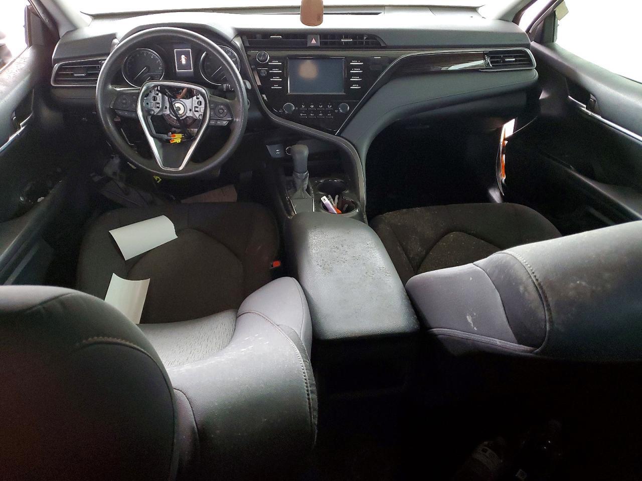 2019 TOYOTA CAMRY