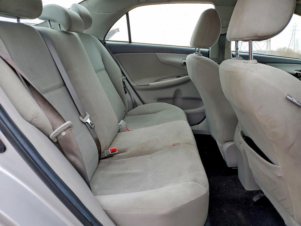 2011 TOYOTA COROLLA