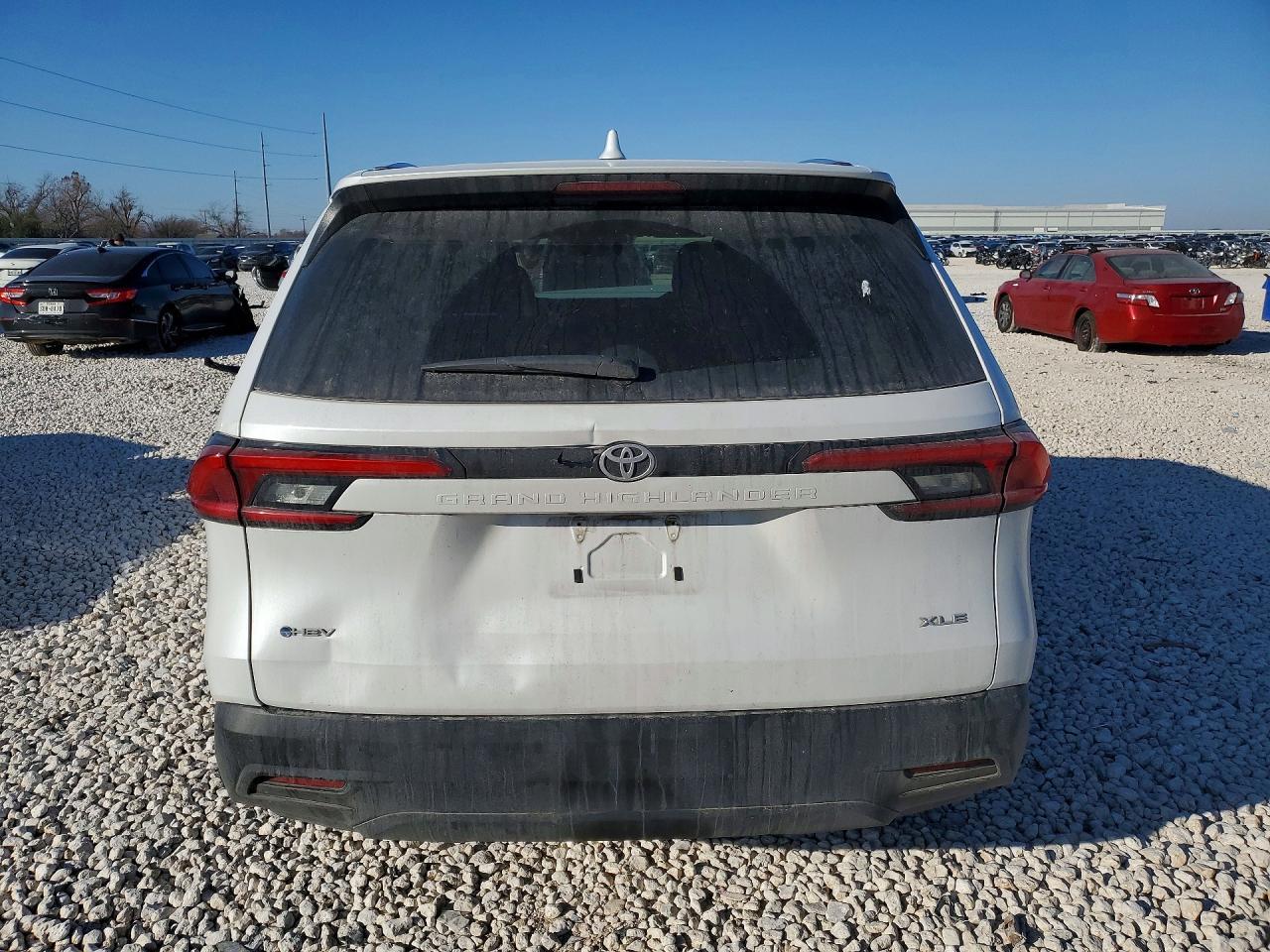 2024 TOYOTA HIGHLANDER