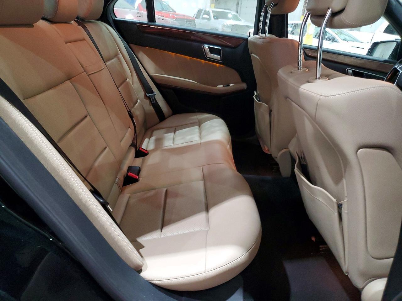 2013 MERCEDES-BENZ E-Class
