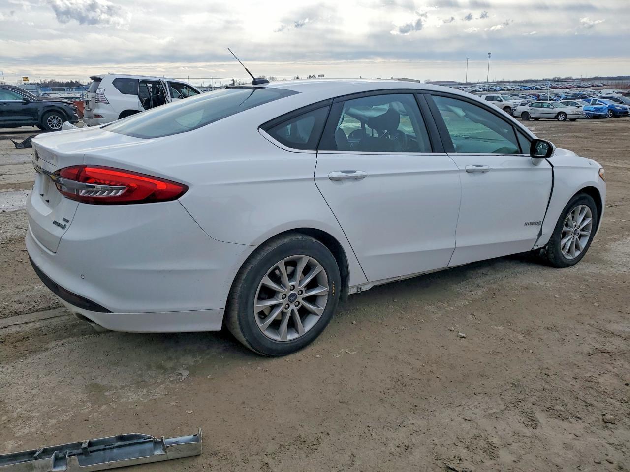 2017 FORD FUSION