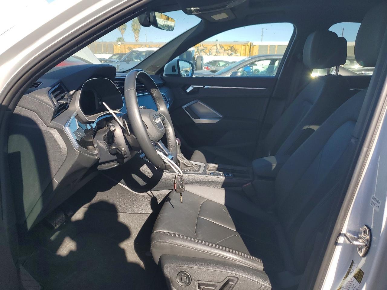 2022 AUDI Q3