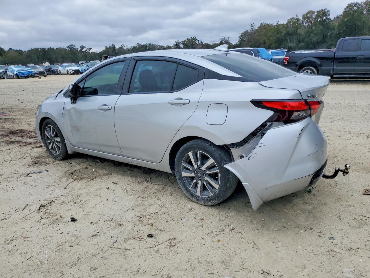 2021 NISSAN VERSA