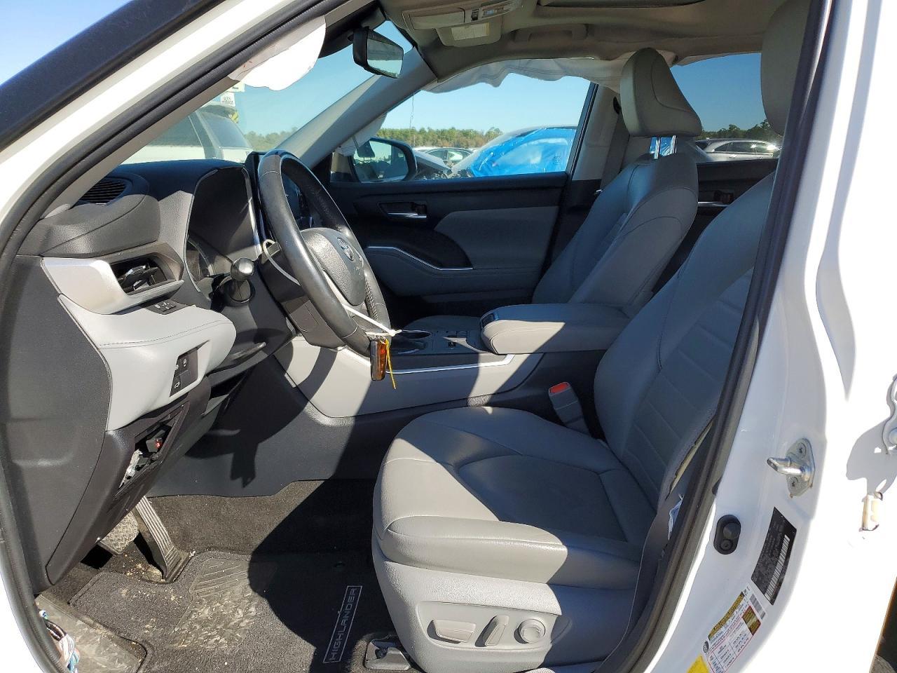 2023 TOYOTA HIGHLANDER