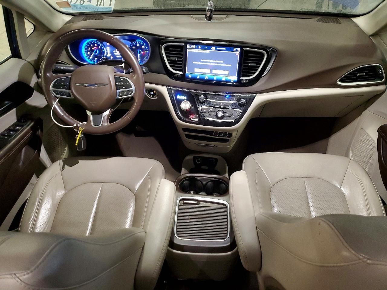 2021 CHRYSLER Pacifica
