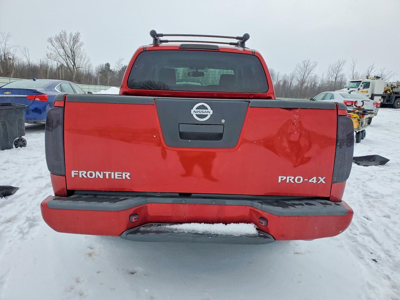 2012 NISSAN Frontier