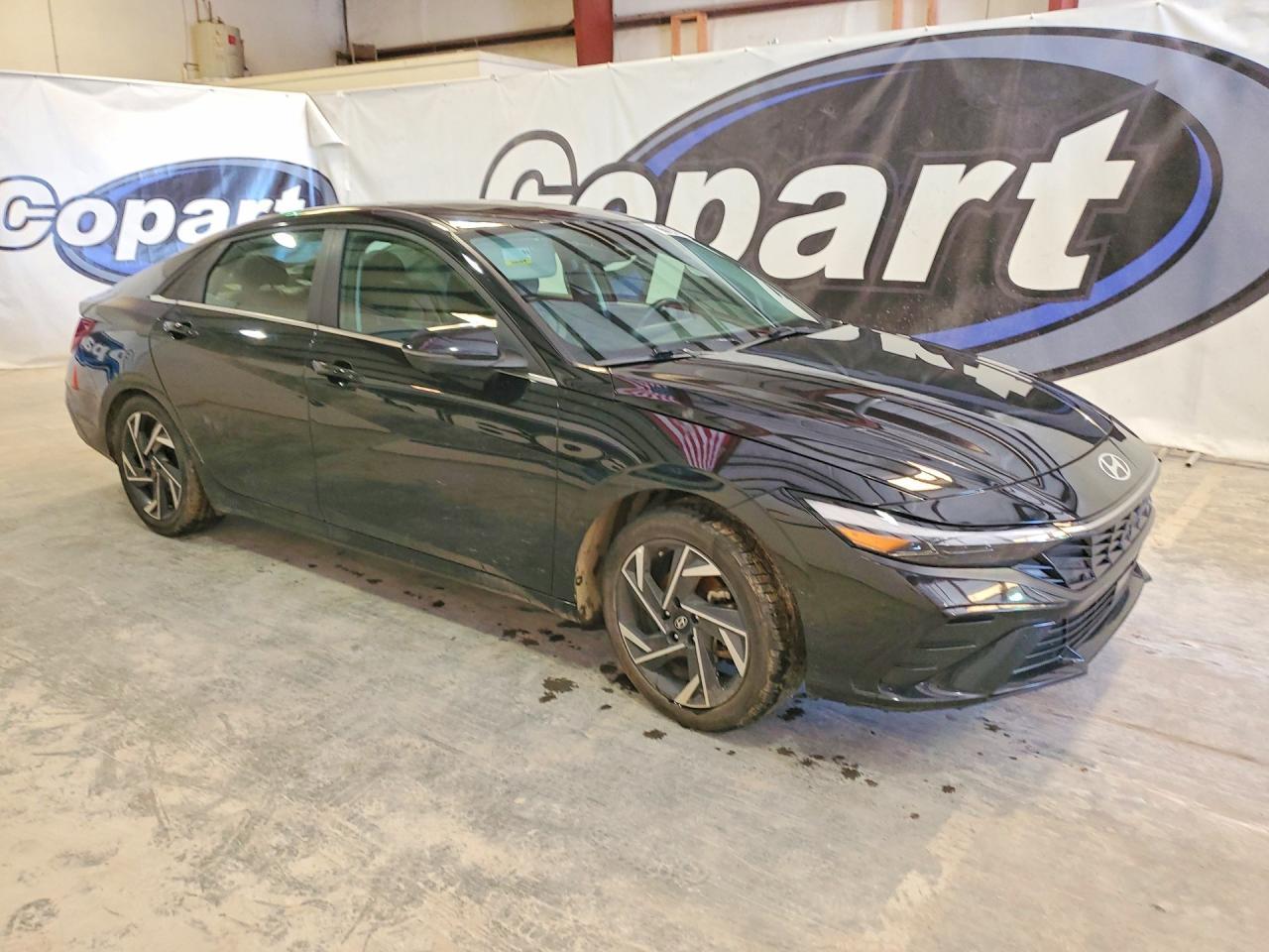 2024 HYUNDAI ELANTRA