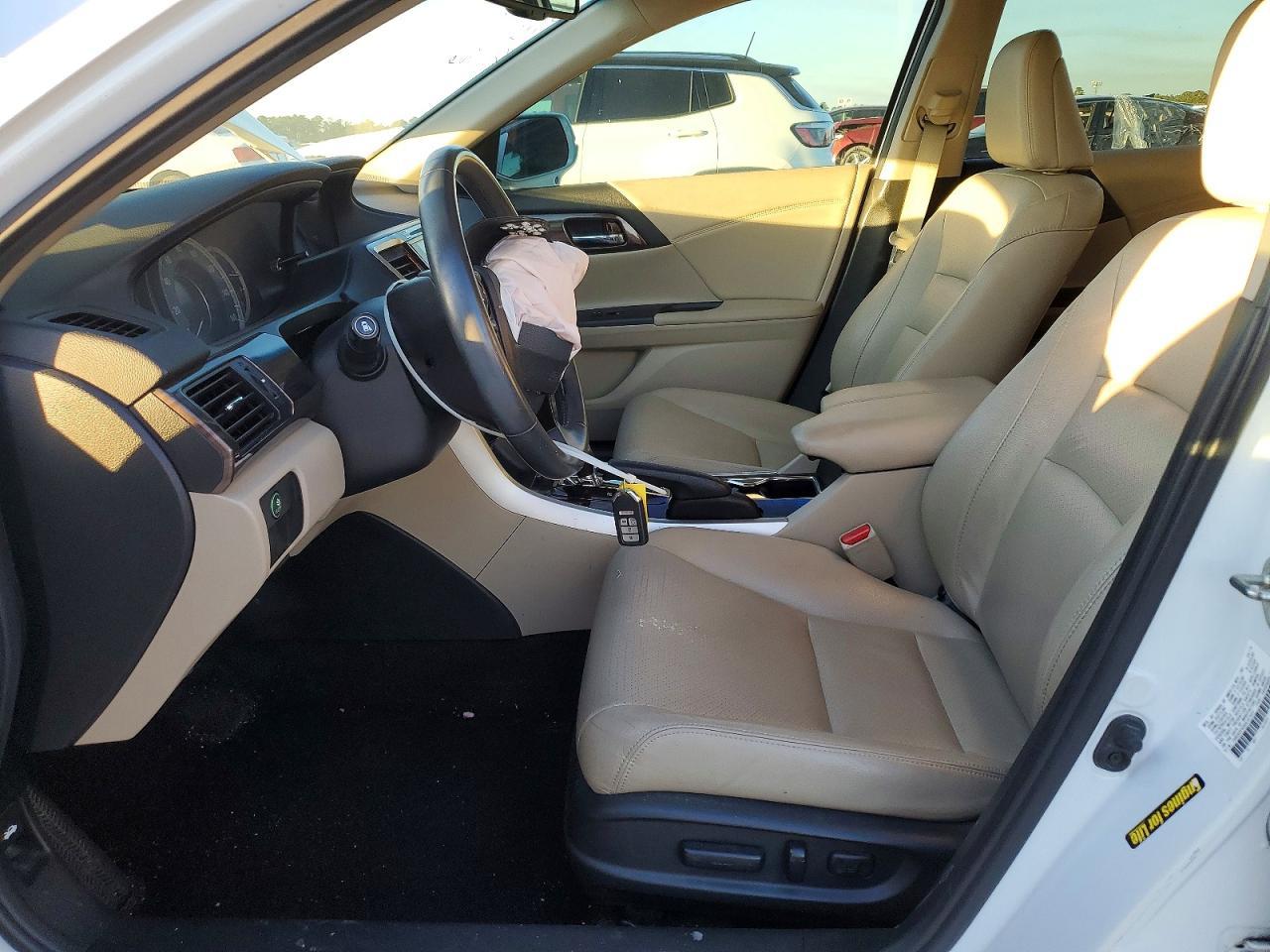 2016 HONDA ACCORD