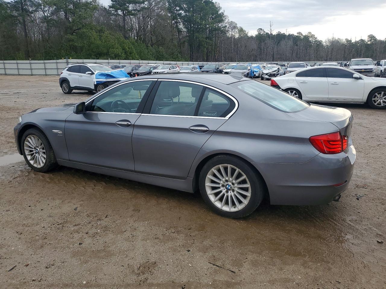 2011 BMW 5 series