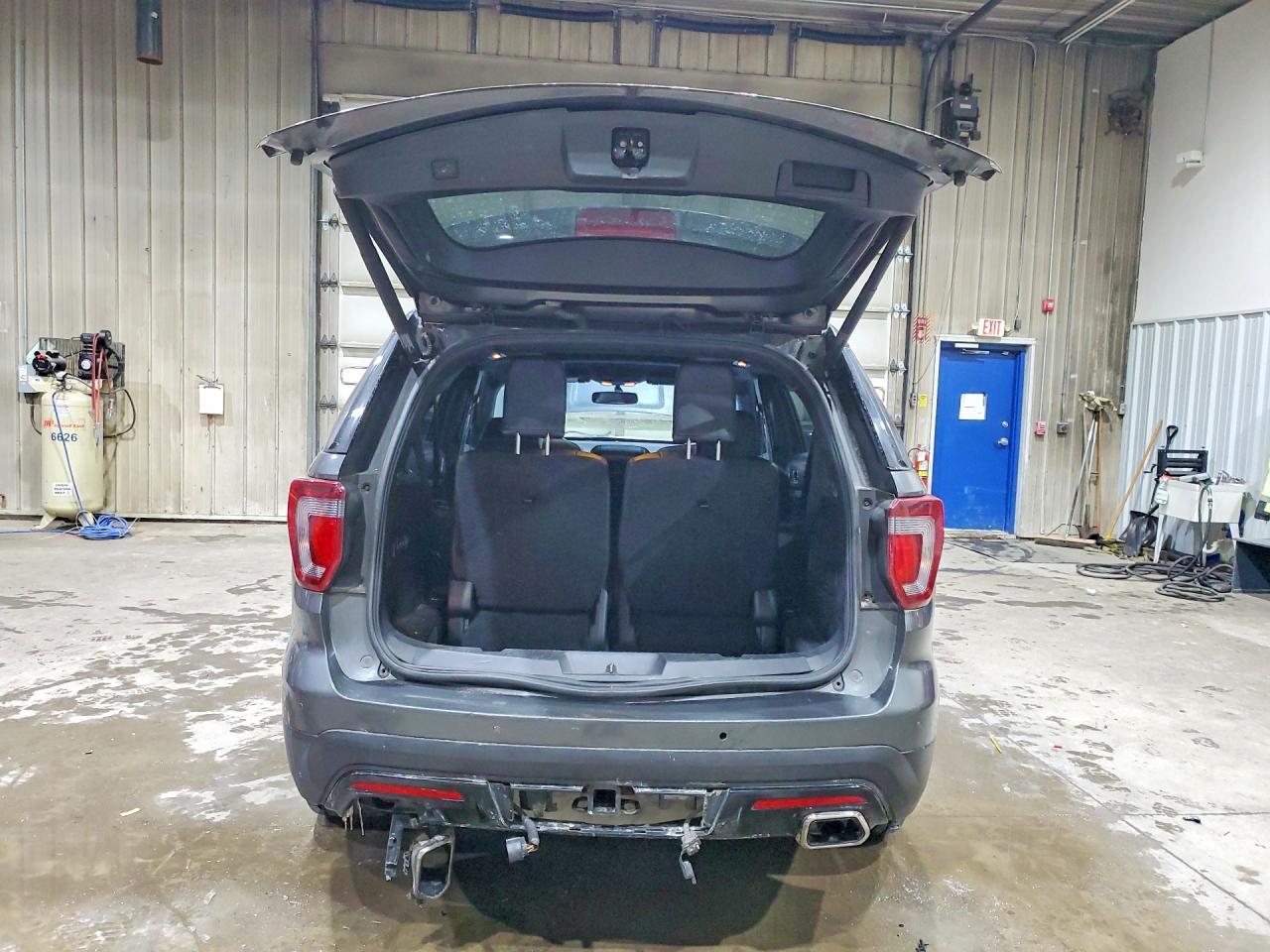 2017 FORD Explorer Sport Trac