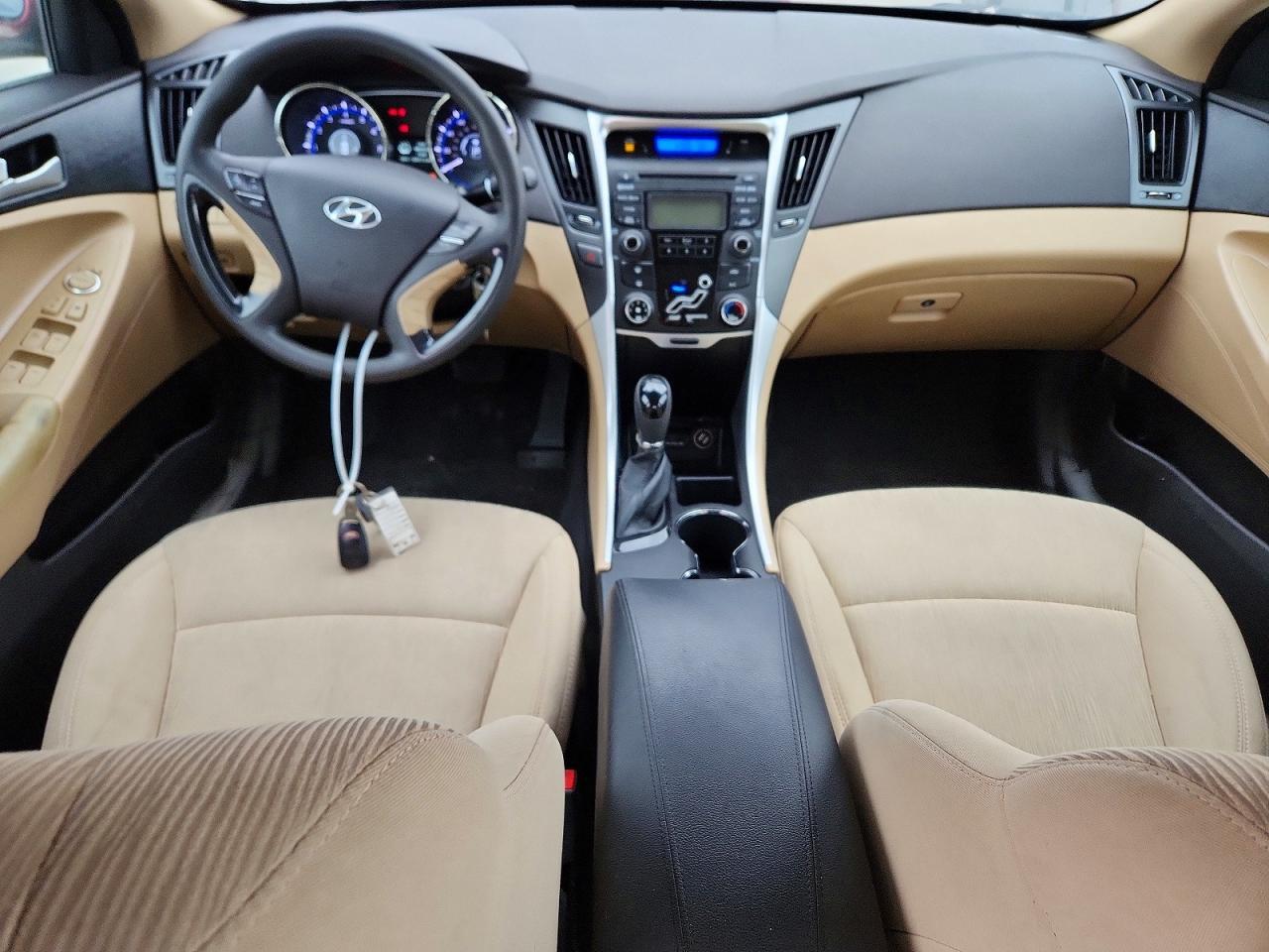 2013 HYUNDAI SONATA
