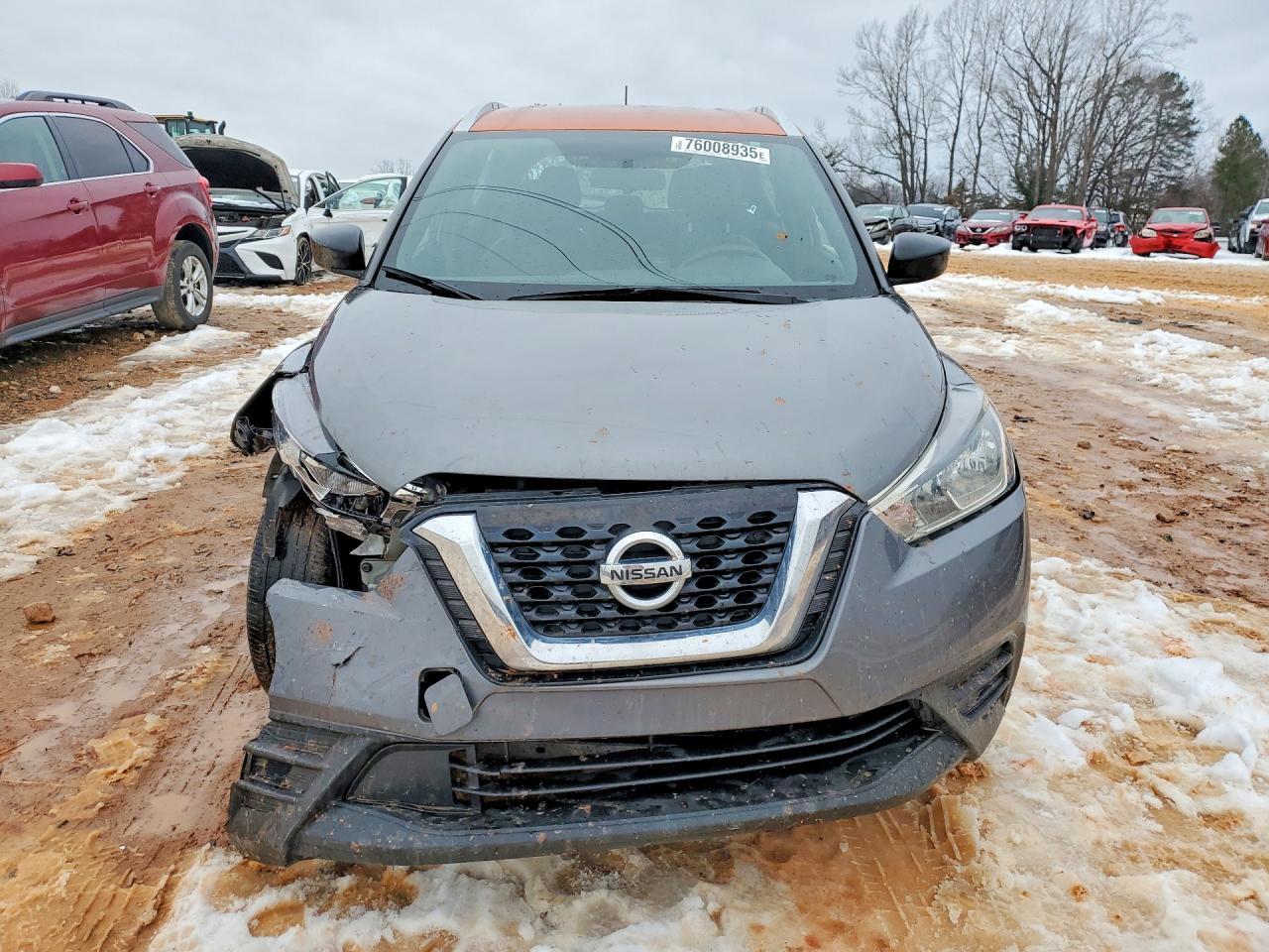 2019 NISSAN KICKS