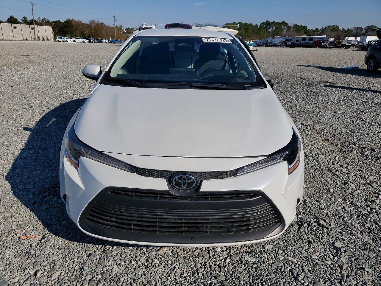 2025 TOYOTA COROLLA