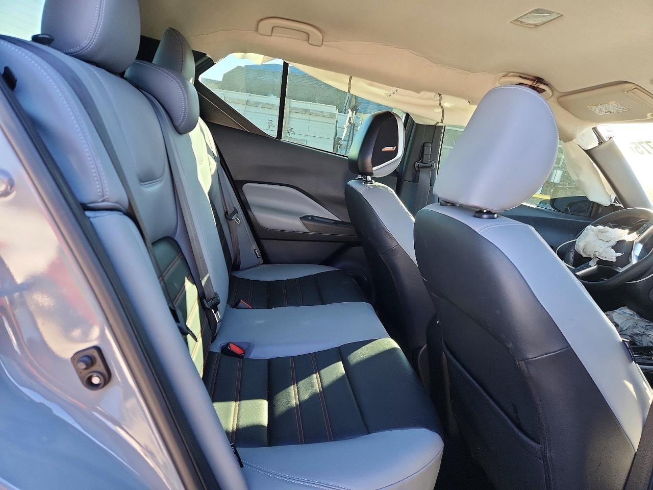 2023 NISSAN KICKS