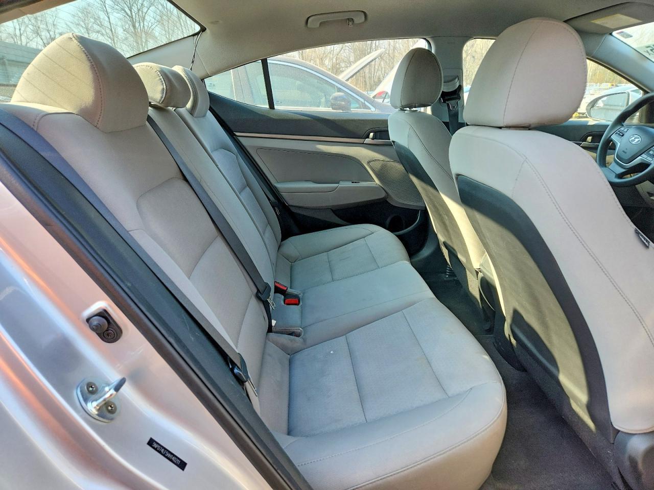 2017 HYUNDAI ELANTRA