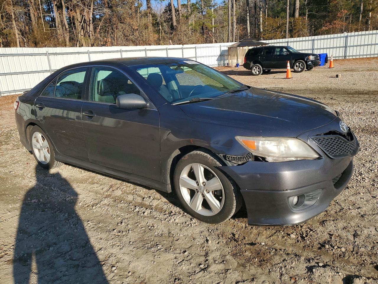 2010 TOYOTA CAMRY