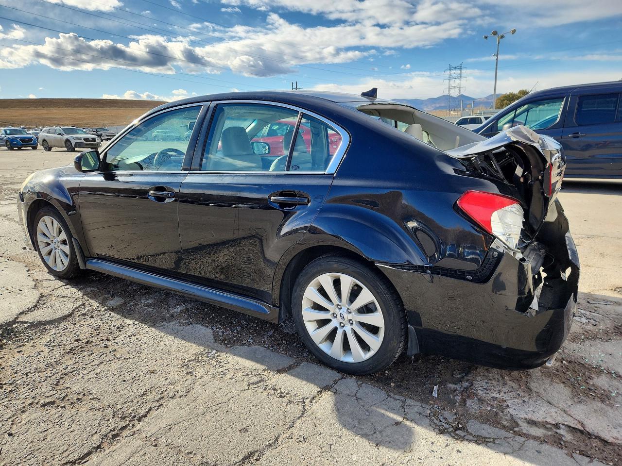 2012 SUBARU Legacy
