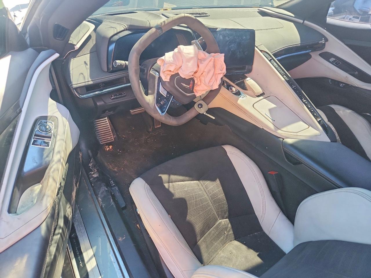 2024 CHEVROLET Corvette Stingray